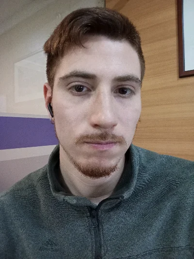Lukas P.