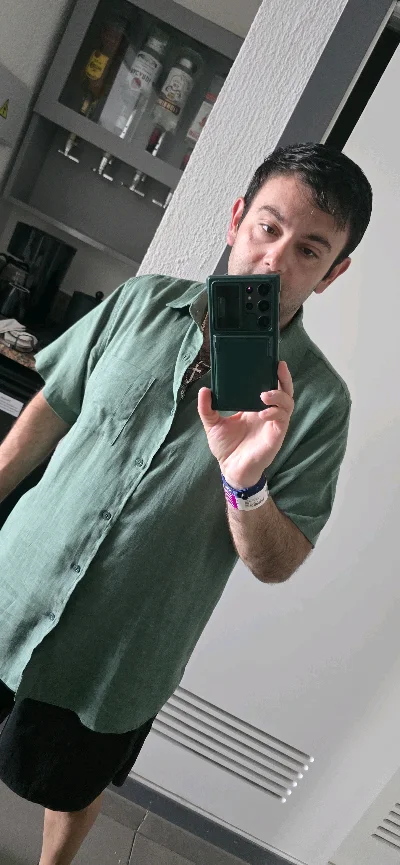 Sebastian G.
