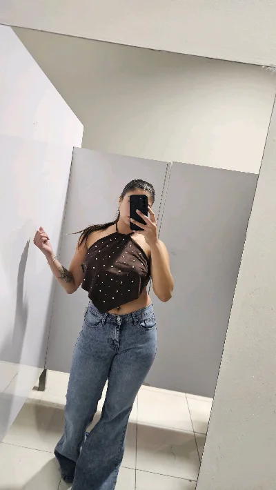 Lissett D.