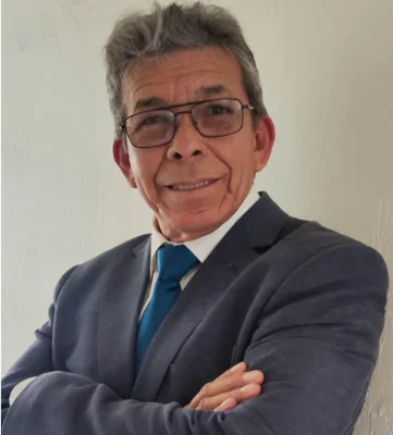 Luis O.
