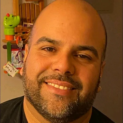 Ricardo A.