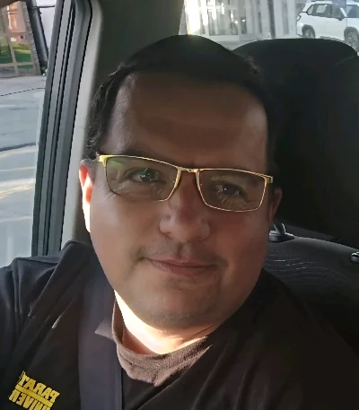 Carlos R.