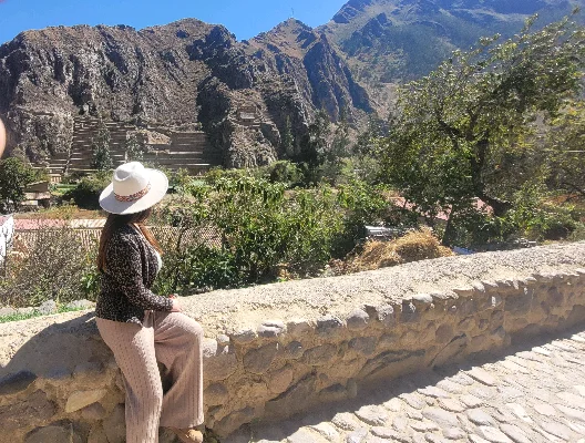 Danita Á.