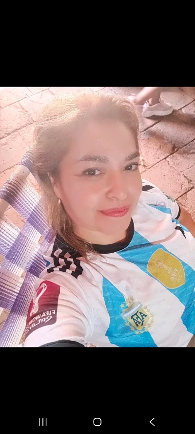 Adriana R.
