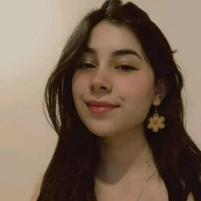 Yis S.