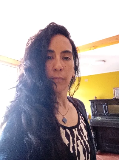 Claudia H.