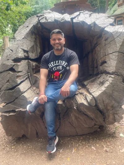 Ricardo Á.