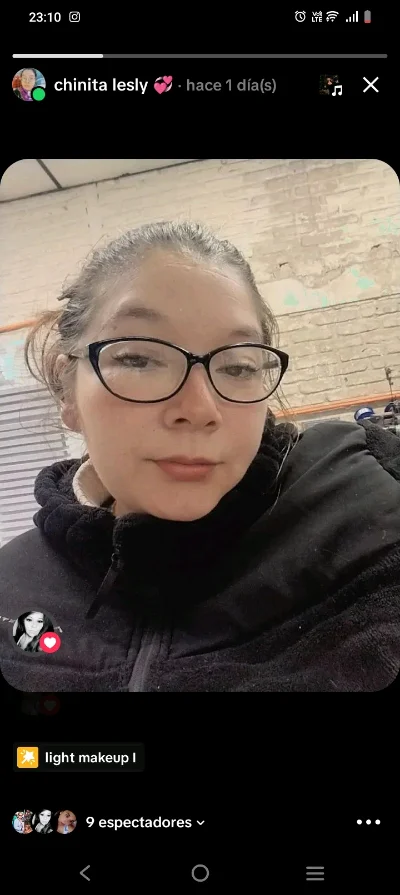 Lesly S.