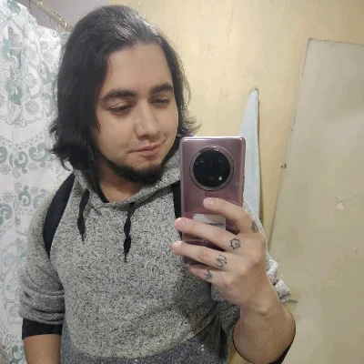 Nicolas T.
