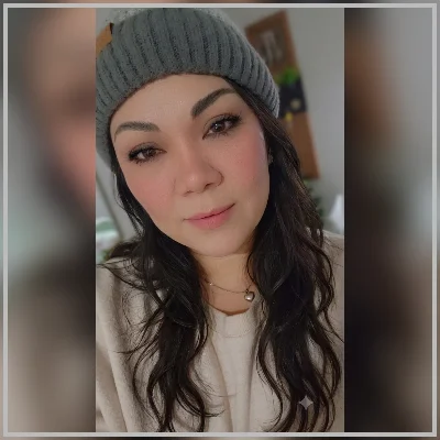 Gina B.