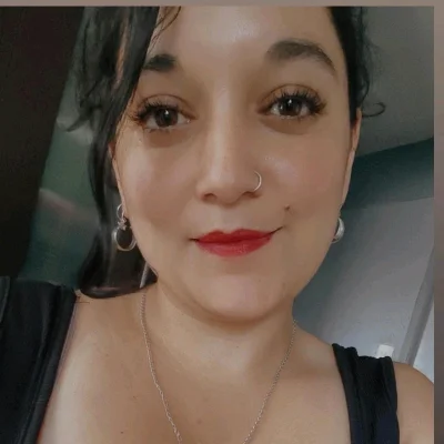 Nilce R.