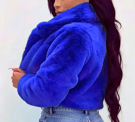 Fernanda C.