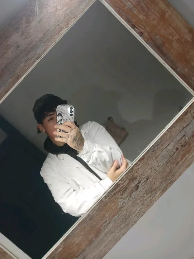 Mauro D.