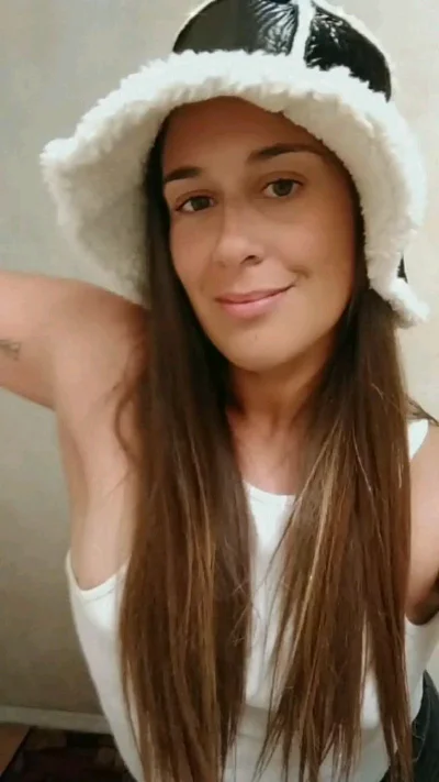María J.