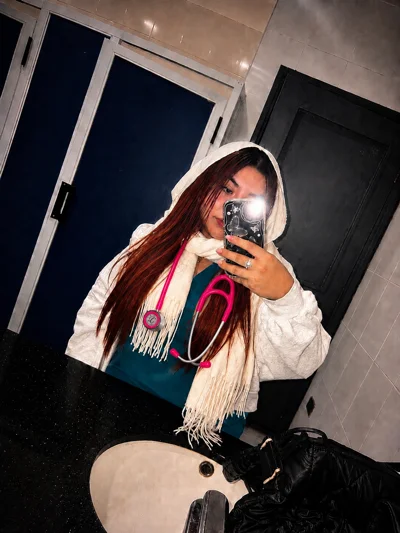 Nayeli C.