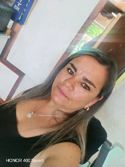 Violeta A.