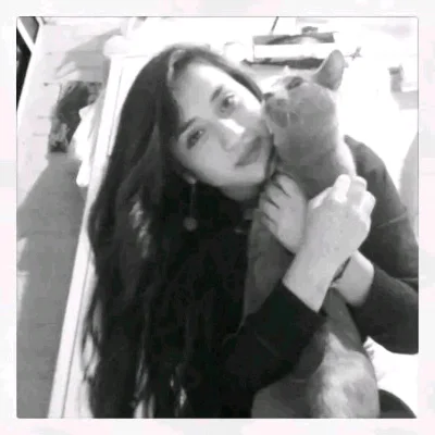 Yesenia L.