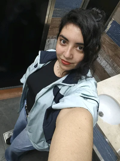 Camila V.