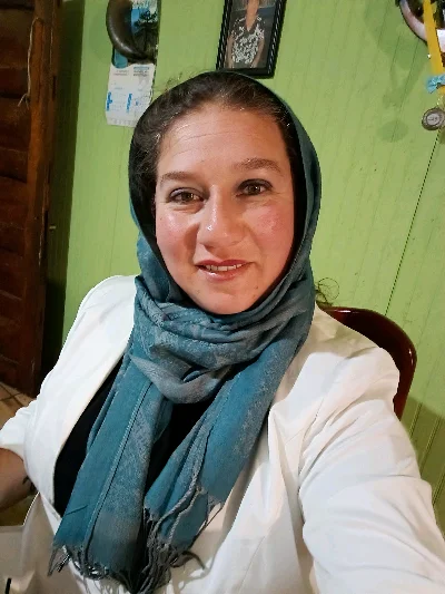 Roxana J.