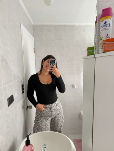 Constanza R.