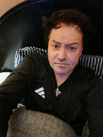 Gabriel R.