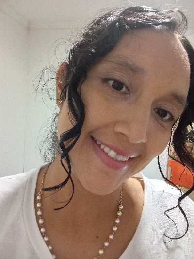Luz C.