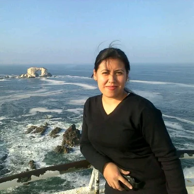 Valeska R.