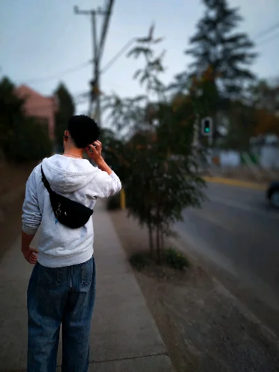 Alejandro L.