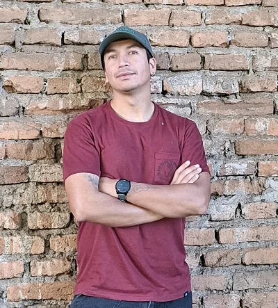 Esteban T.