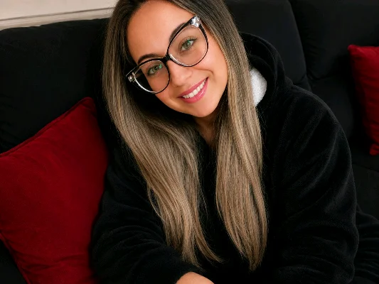 Dafne C.