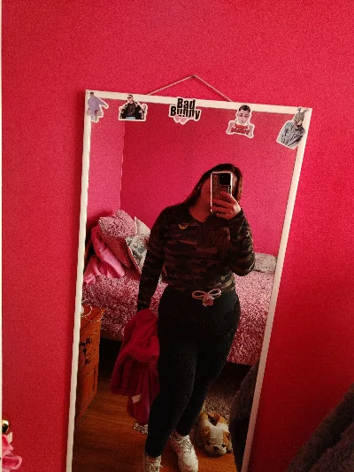 Daniela R.