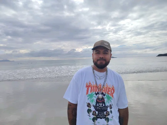 Damian G.