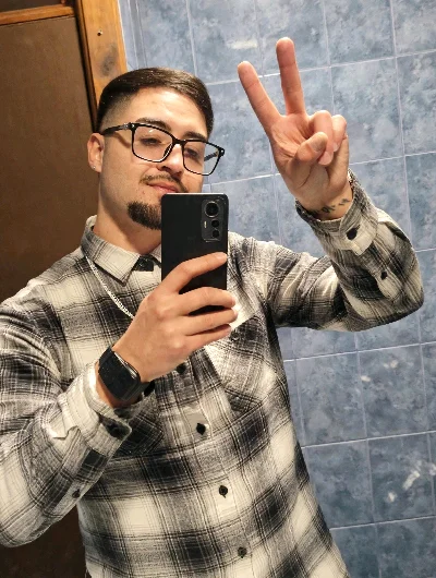 Luis O.