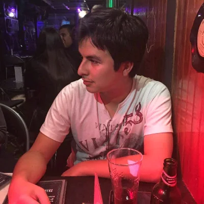 Esteban G.