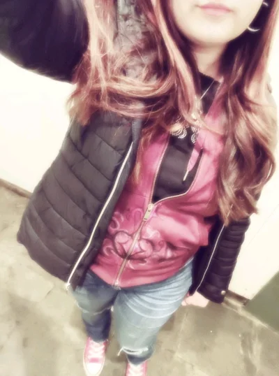 Ivania J.