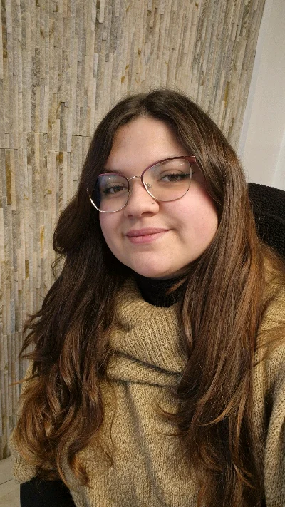 Constanza B.