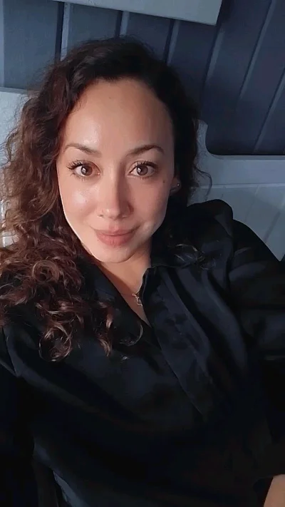 Ana K.