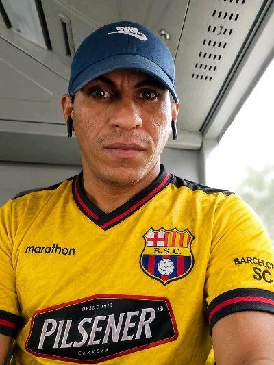Jhon H.
