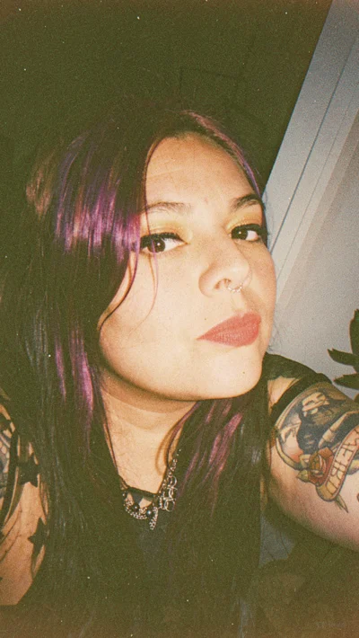 Denisse R.