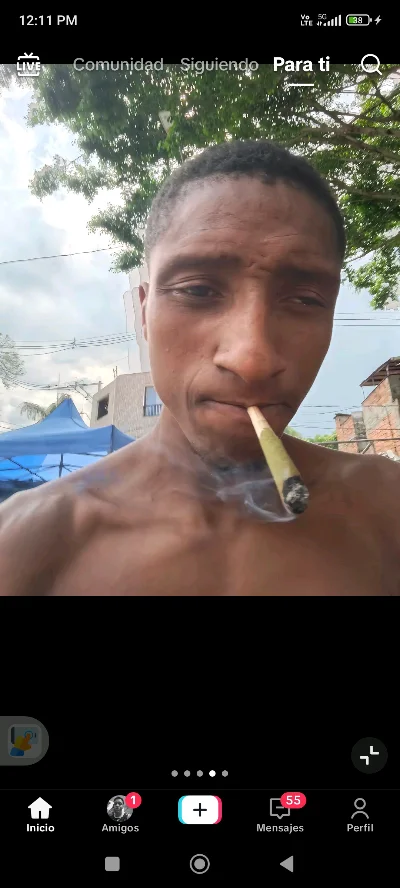 Dayron G.