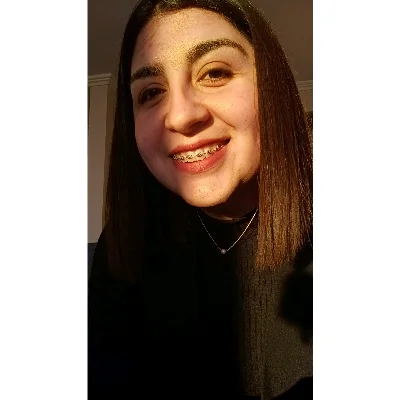 Cintia M.