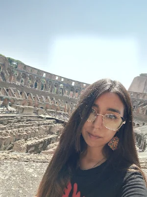 Ayelén E.