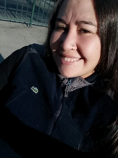 Gabriela R.