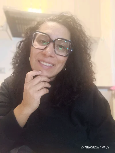 Claudia J.