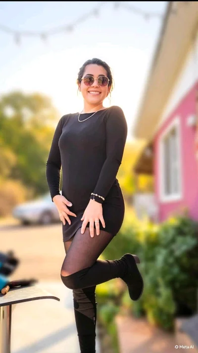 Daniella H.