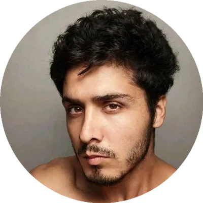 Alejandro H.
