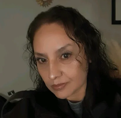 Jocelyn G.