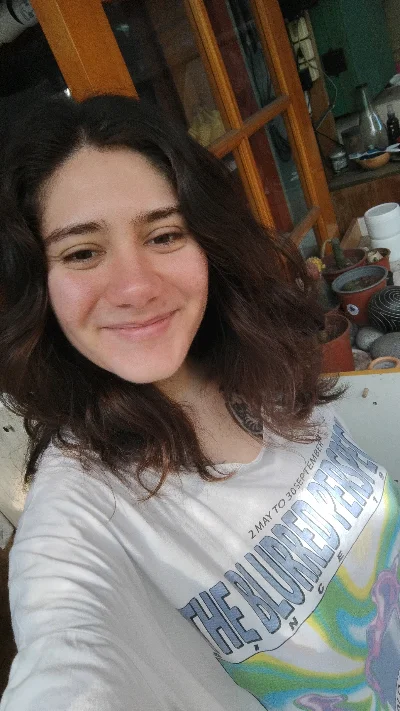 Alejandra V.