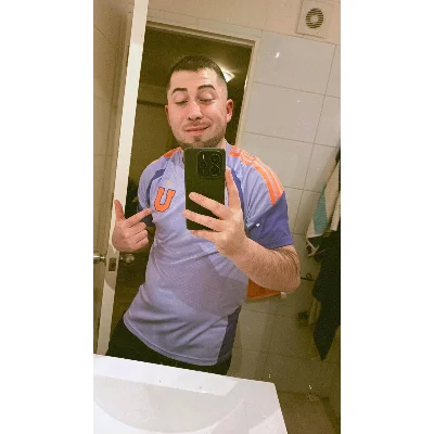 Eduardo R.