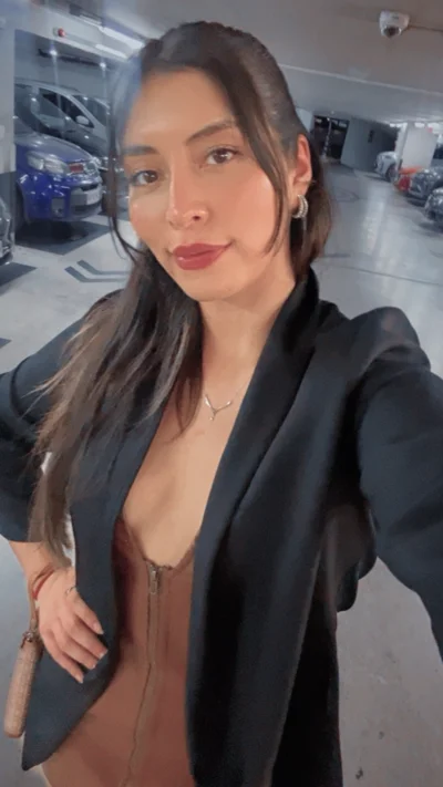 Valeria S.